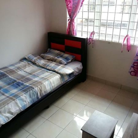 Homestay Pd Port Dickson Esterno foto
