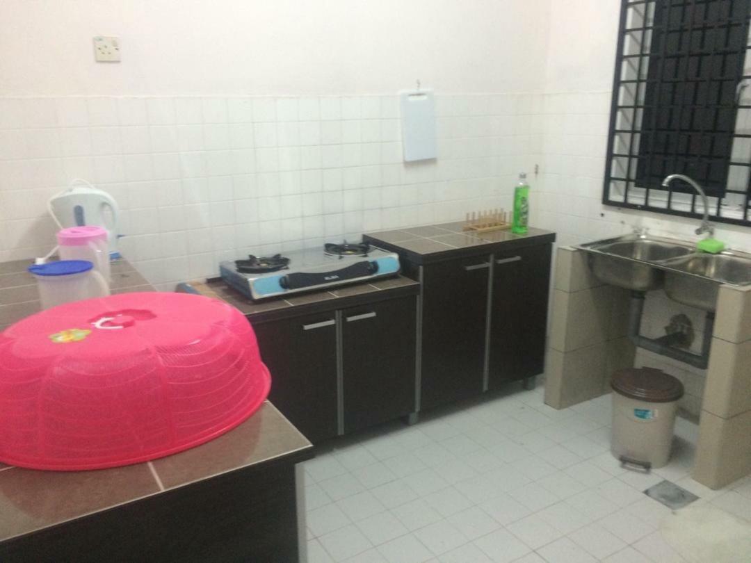 Homestay Pd Port Dickson Esterno foto