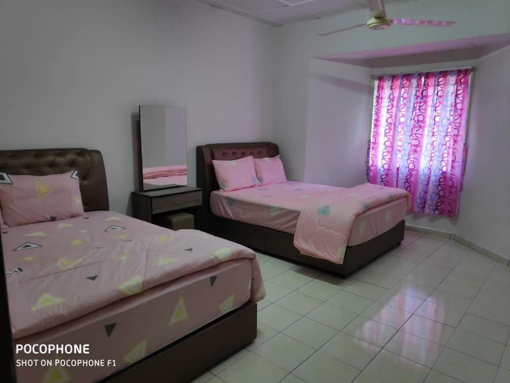 Homestay Pd Port Dickson Esterno foto