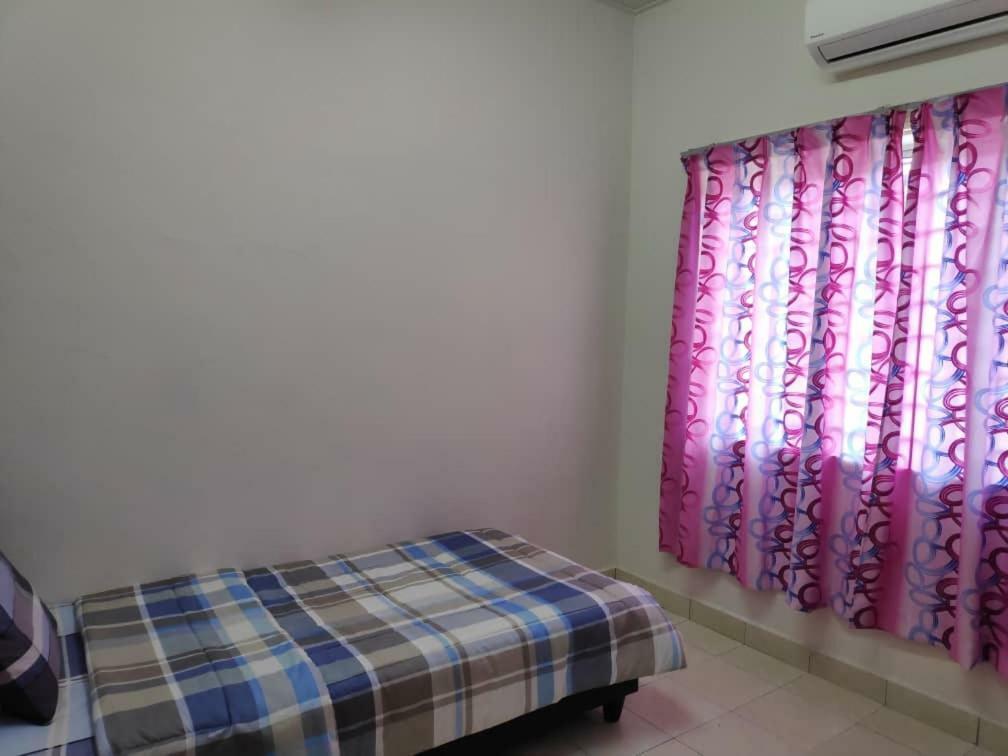 Homestay Pd Port Dickson Esterno foto