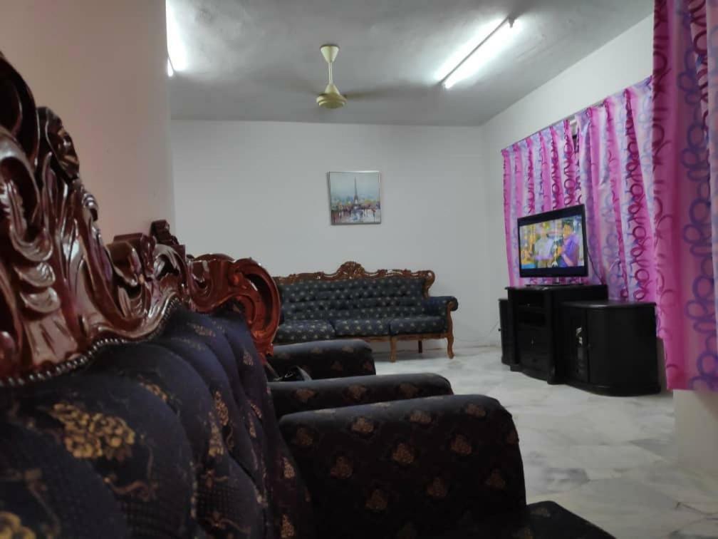 Homestay Pd Port Dickson Esterno foto